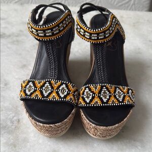 Pikolinos Beaded Black and Tan Women's Sandals